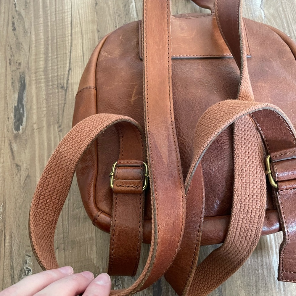 Madewell mini lorimer leather backpack - Picture 3 of 6